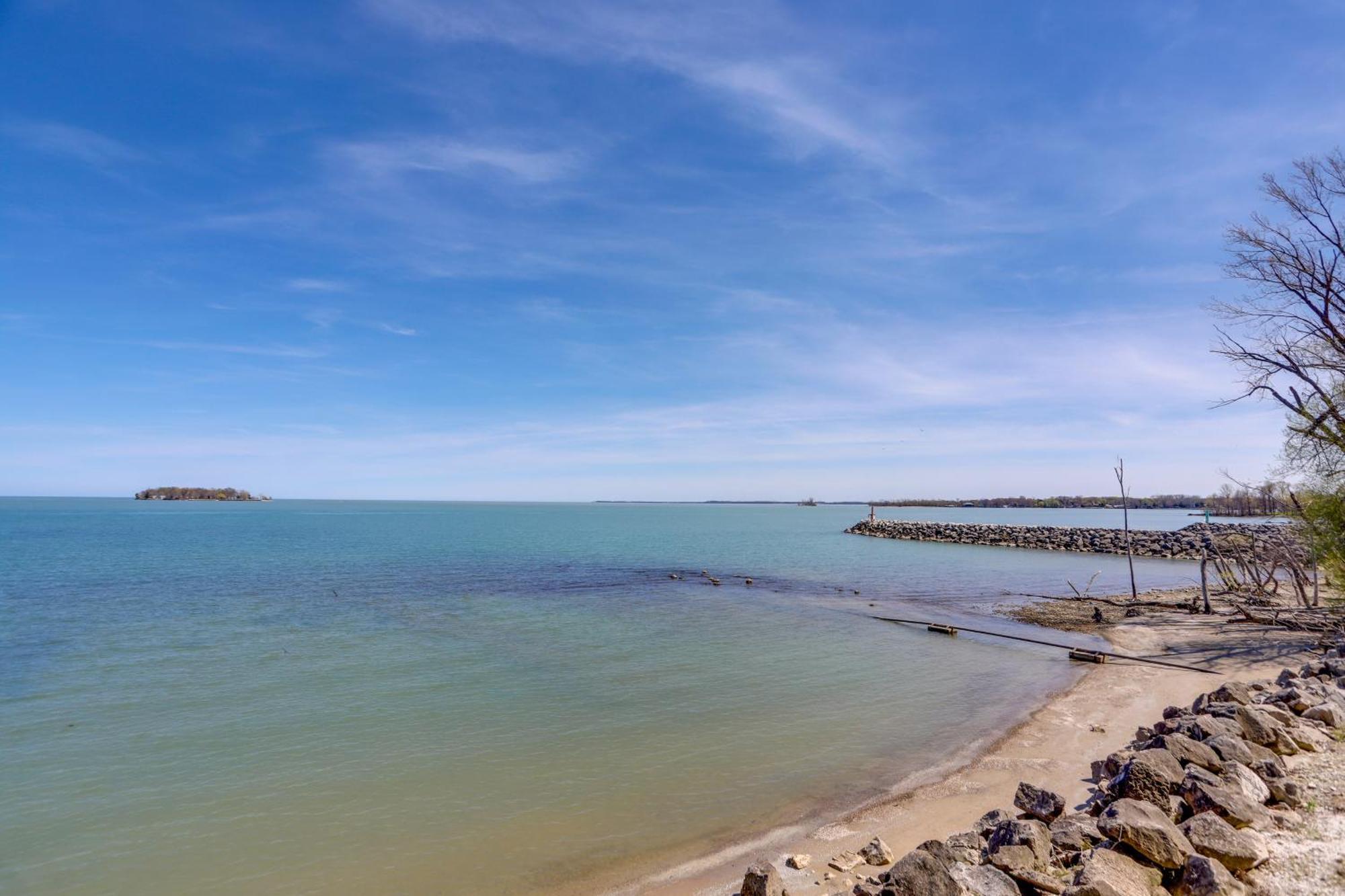 Cozy Middle Bass Island Getaway On Lake Eerie! 普廷贝 外观 照片