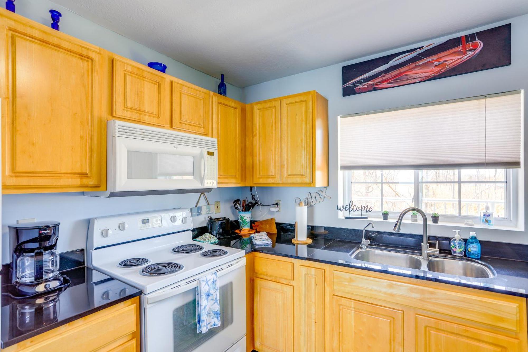 Cozy Middle Bass Island Getaway On Lake Eerie! 普廷贝 外观 照片